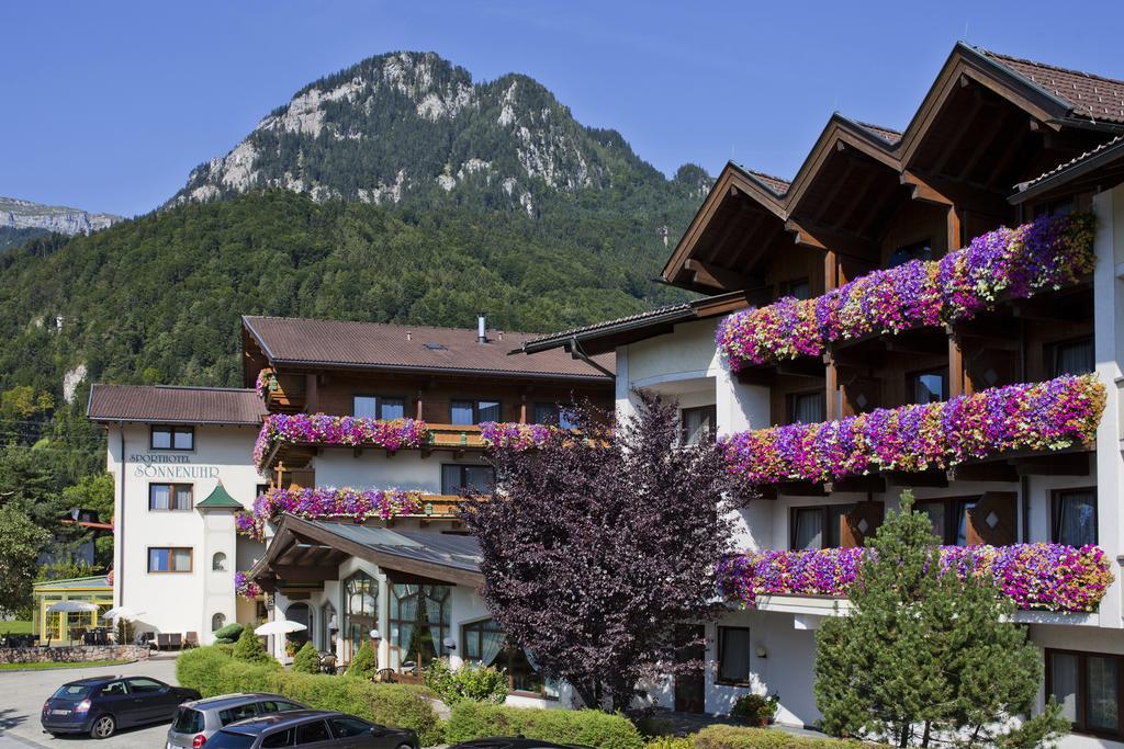 Hotel Sonnenuhr Kramsach Extérieur photo
