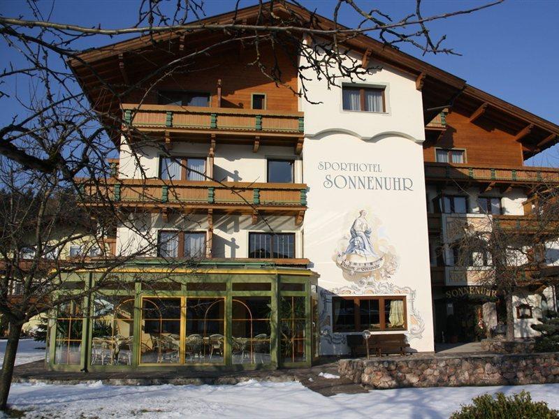 Hotel Sonnenuhr Kramsach Extérieur photo